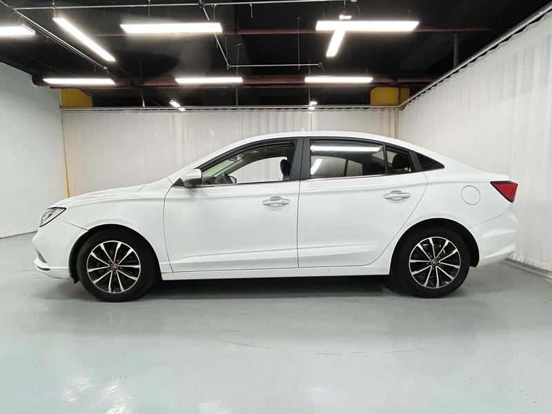 Roewe Roewe i5 2020