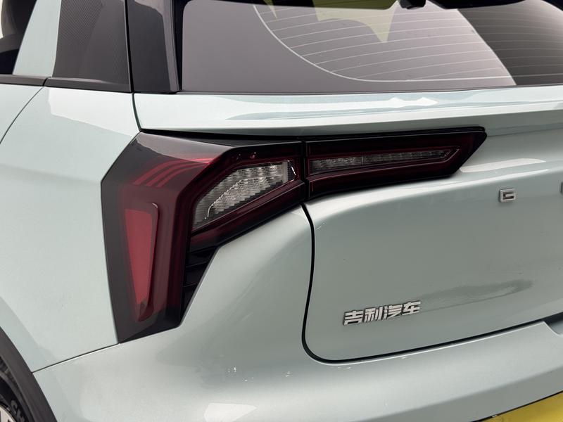 Geometry Geely Geometry E Firefly 2024