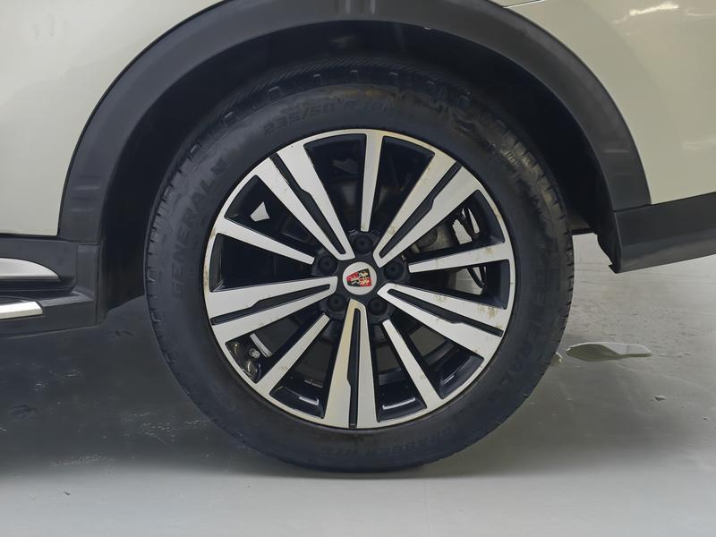 Roewe Roewe eRX5 2017