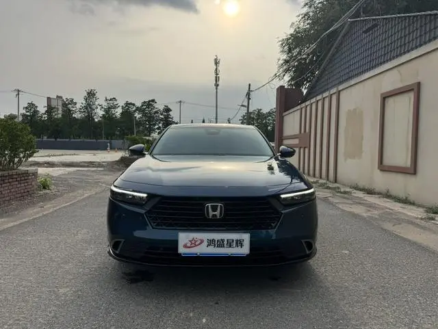 Honda Accord Rui*T Dynamic 260TURBO Excellent Edition