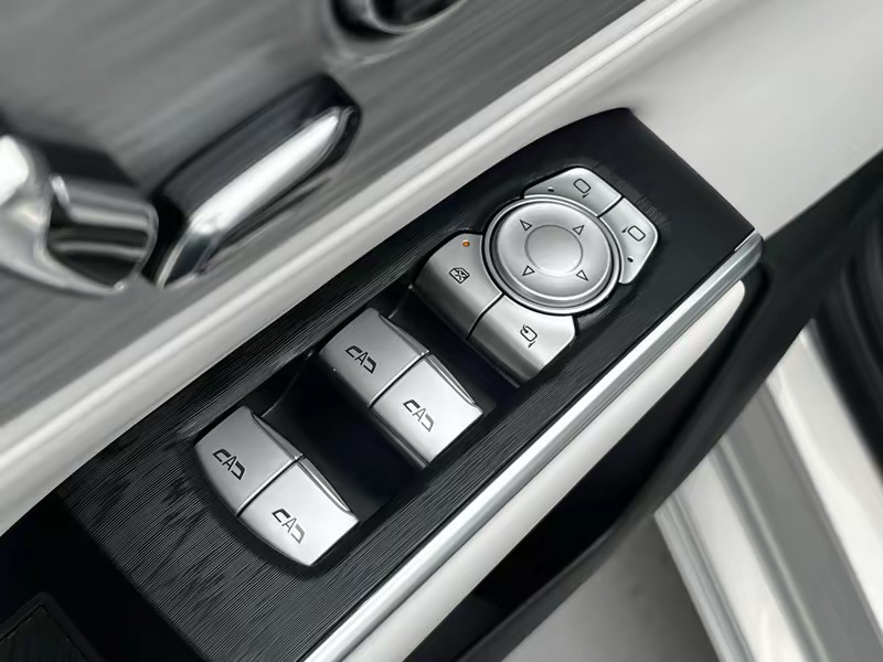Buick Buick GL8 PHEV 2024