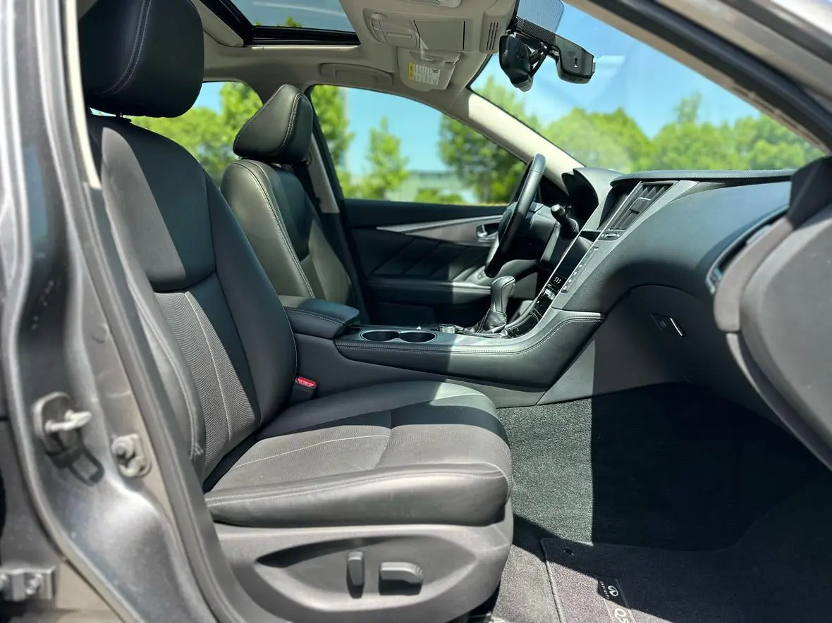 Infiniti Infiniti Q50L 2.0T Enjoy Edition