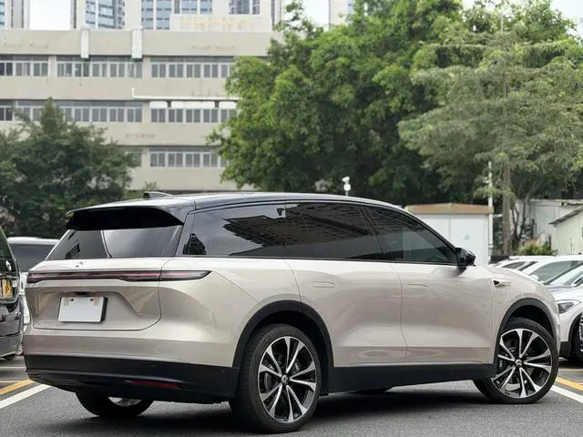 NIO NIO ES8 100kWh Signature Edition