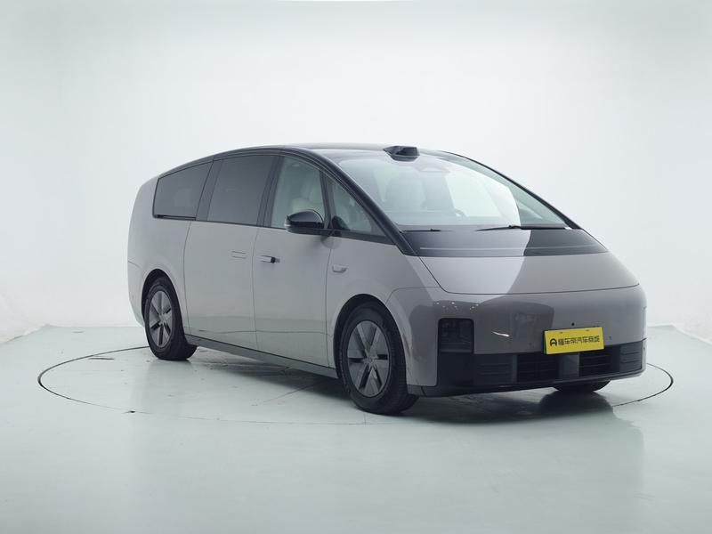 Li Auto Ideal MEGA 2024