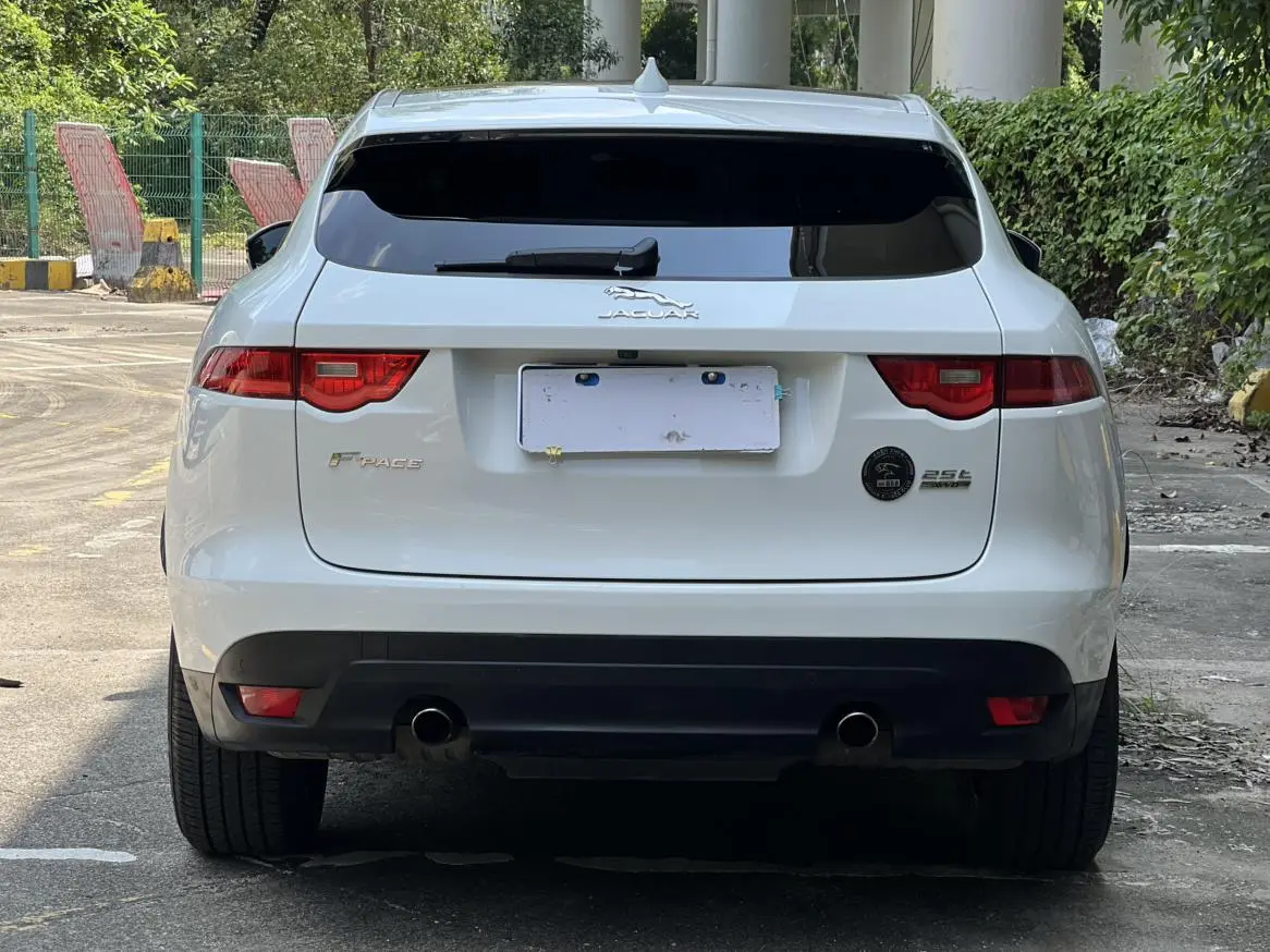 Jaguar Jaguar F-PACE 2.0T four-wheel drive Urban Exclusive Edition