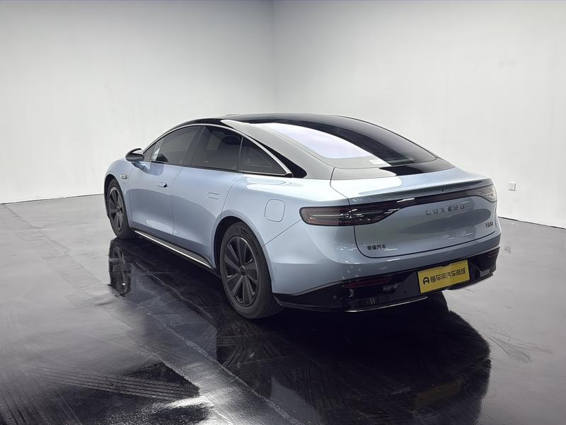 Luxeed Zhijie S7 2024