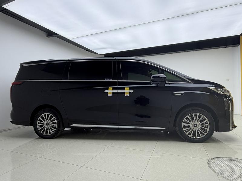 WEY 高山 PHEV 2025