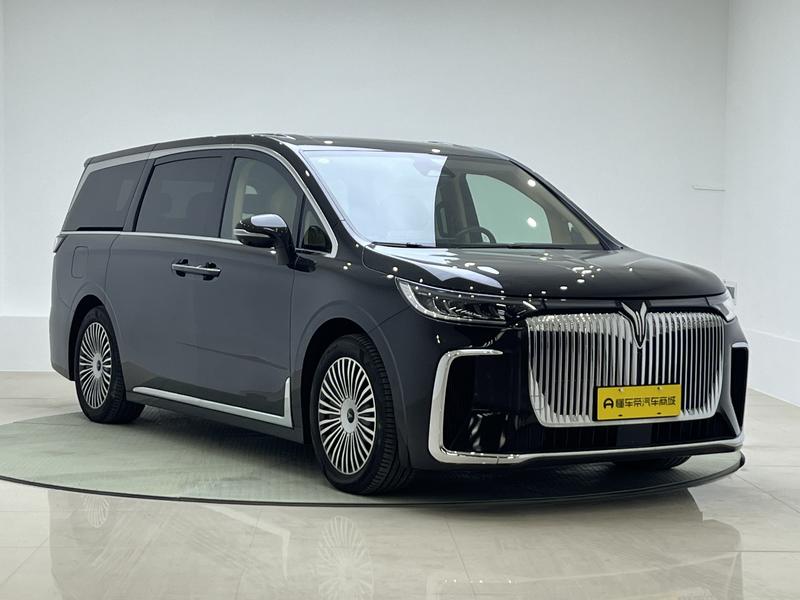 Voyah Lantu Dreamer PHEV 2025