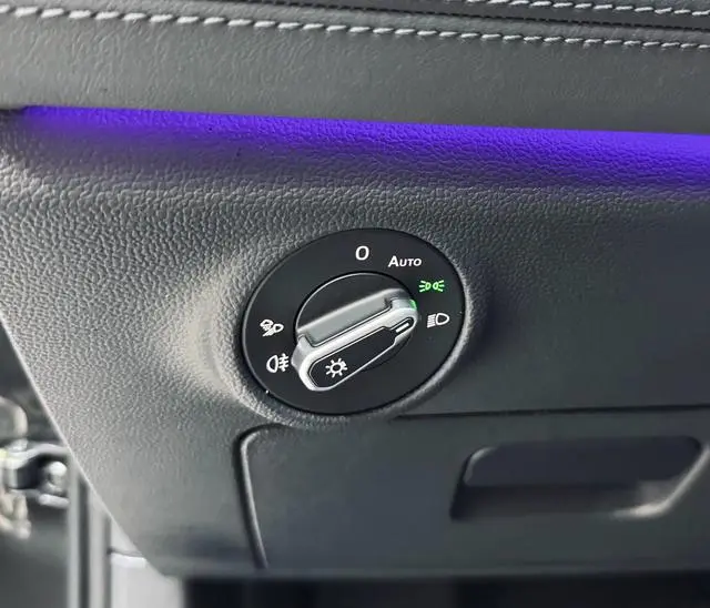 Volkswagen Sagitar 300TSI DSG Beyond Edition