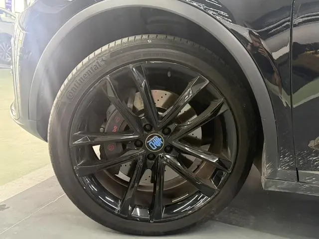 BYD Tang DM DM 2.0T four-wheel drive high-performance version of the Genesis flagship