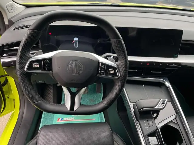 MG MG5 Scorpio 1.5T Trophy Sports Ultimate Edition
