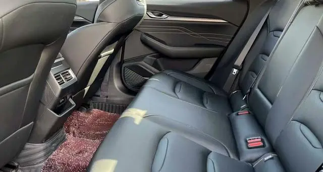 Geely Xingrui 2.0T luxury