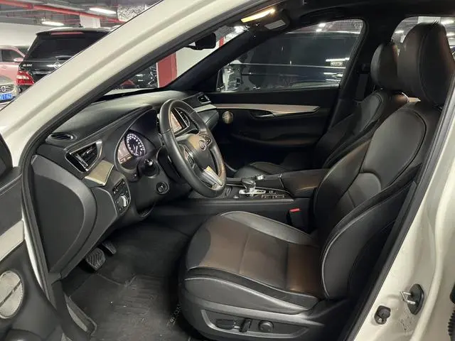 Infiniti Infiniti QX50 2.0T four-wheel drive Deluxe Edition