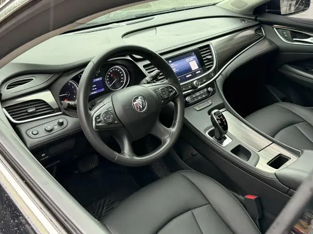Buick Lacrosse 552T luxury