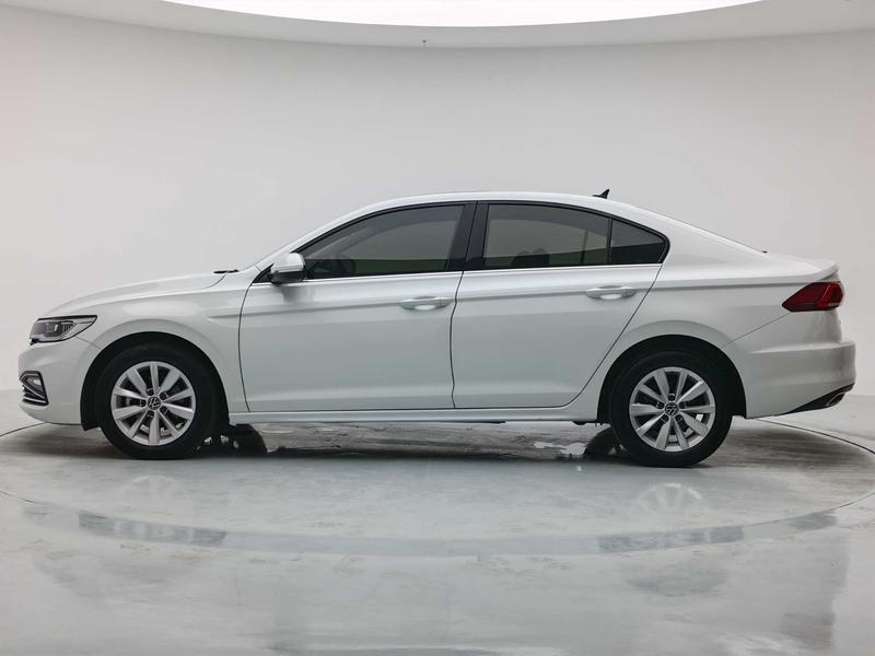 Volkswagen Bora 2021
