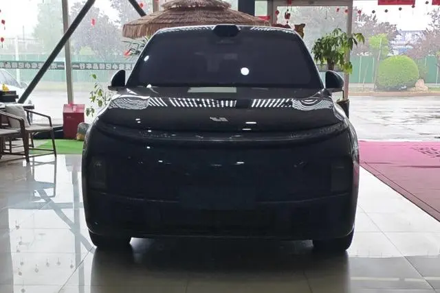 Li Auto Ideal L7 Max version