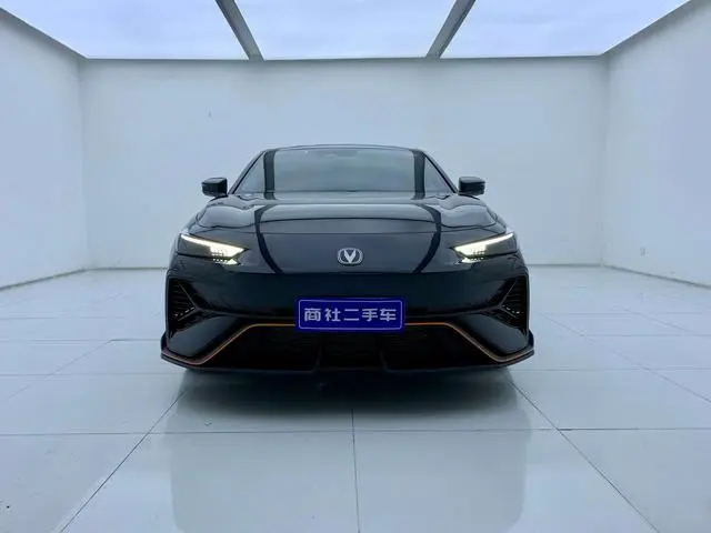 Changan Changan UNI-V The third generation 2.0T Jin engine type