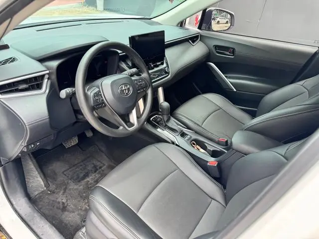 TOYOTA Fenglanda 2.0L Smart Electric Hybrid Dual Engine Leading Version