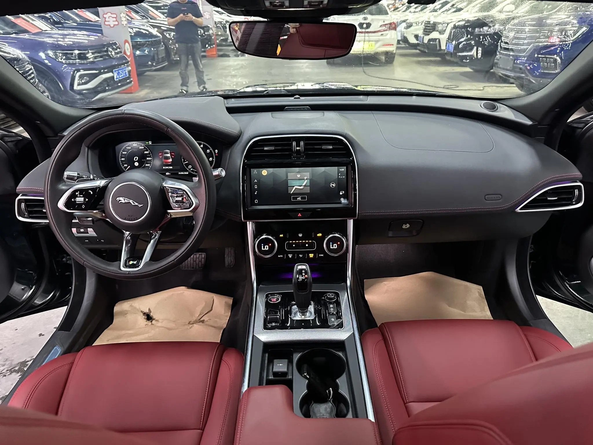 Jaguar Jaguar XEL 2.0T 250PS R-DYNAMIC S Enterprising Sports Edition