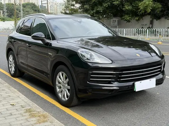 Porsche Cayenne E-Hybrid Cayenne E-Hybrid 2.0T