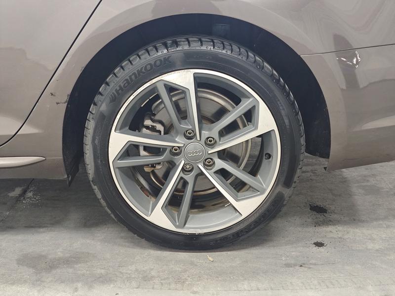 Audi Audi A4L 2019