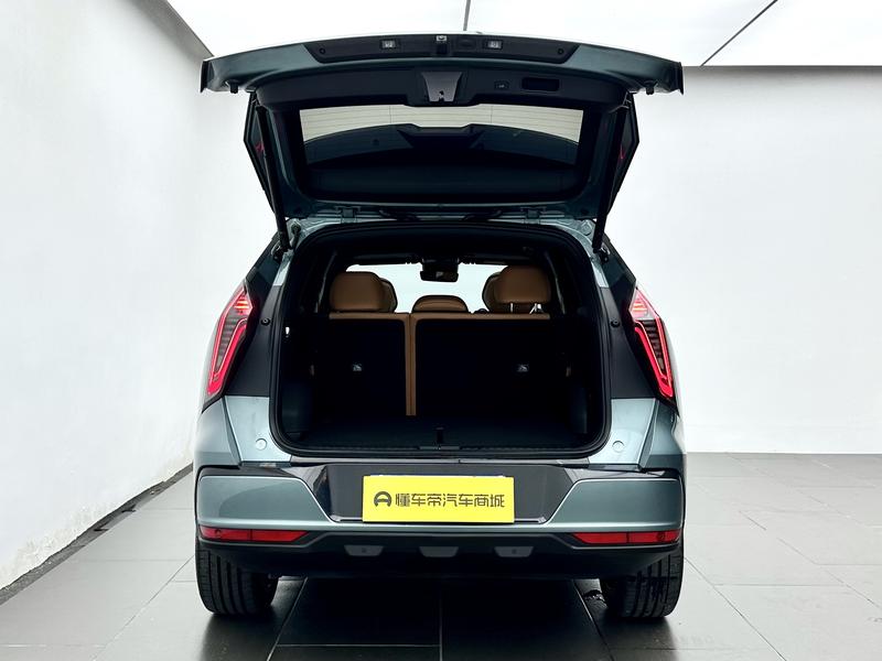 Geely Boyue L 2025