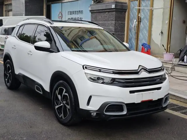 Citroen Tianyi C5 AIRCROSS 350THP luxury