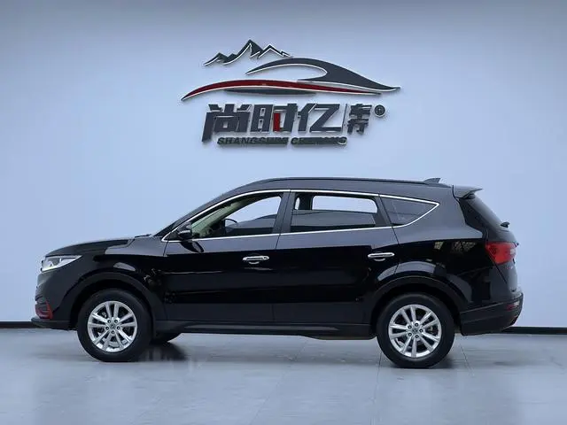 Dongfeng Fengguang Scenery 580 1.8L manual comfort type