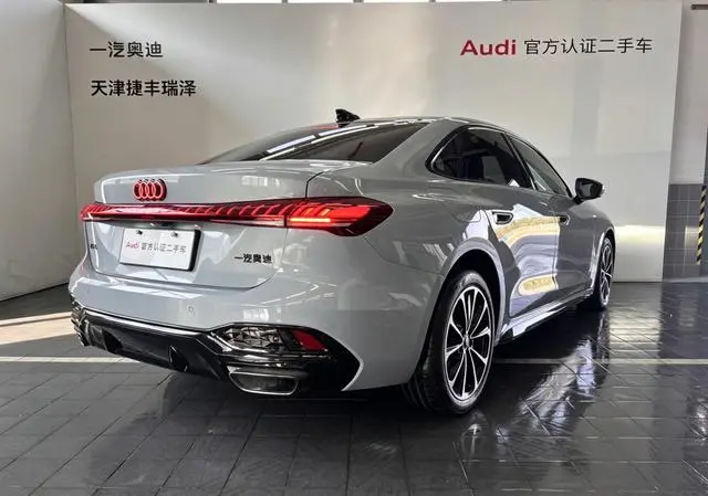Audi Audi A5L 2.0T Sports Edition Plus