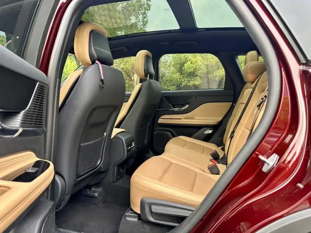 Lincoln Adventurer 2.0T two-wheel drive Zunya edition
