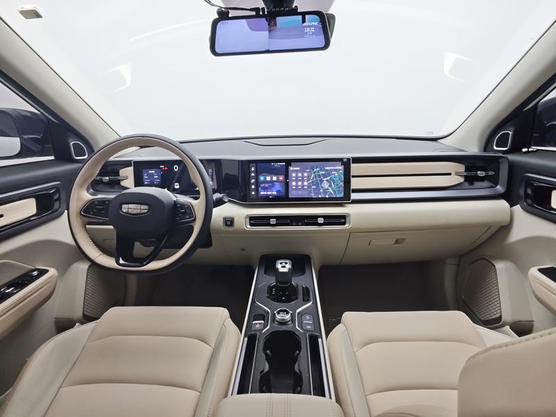Geely Geely ICON 2023
