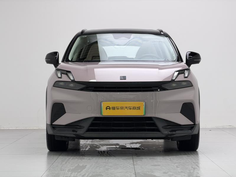 Lynk & Co Lynk&Co 06 EM-P 2024