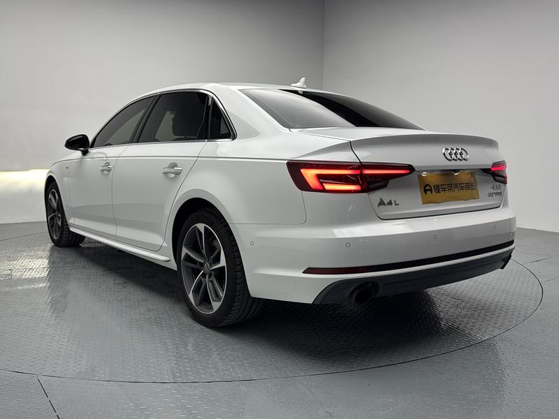Audi Audi A4L 2018