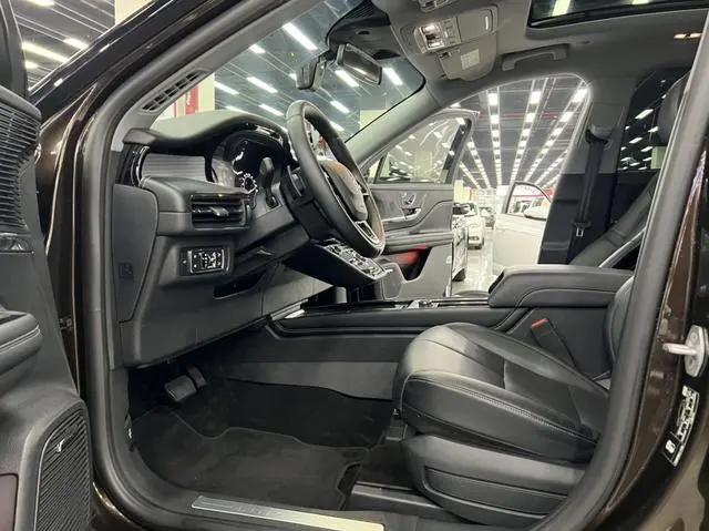 Lincoln Adventurer 2.0T two-wheel drive Exclusive edition