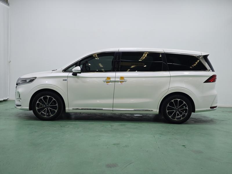 Roewe Roewe iMAX8 2023