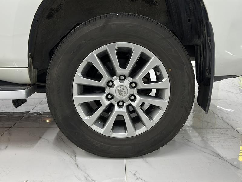 Toyota Prado 2018