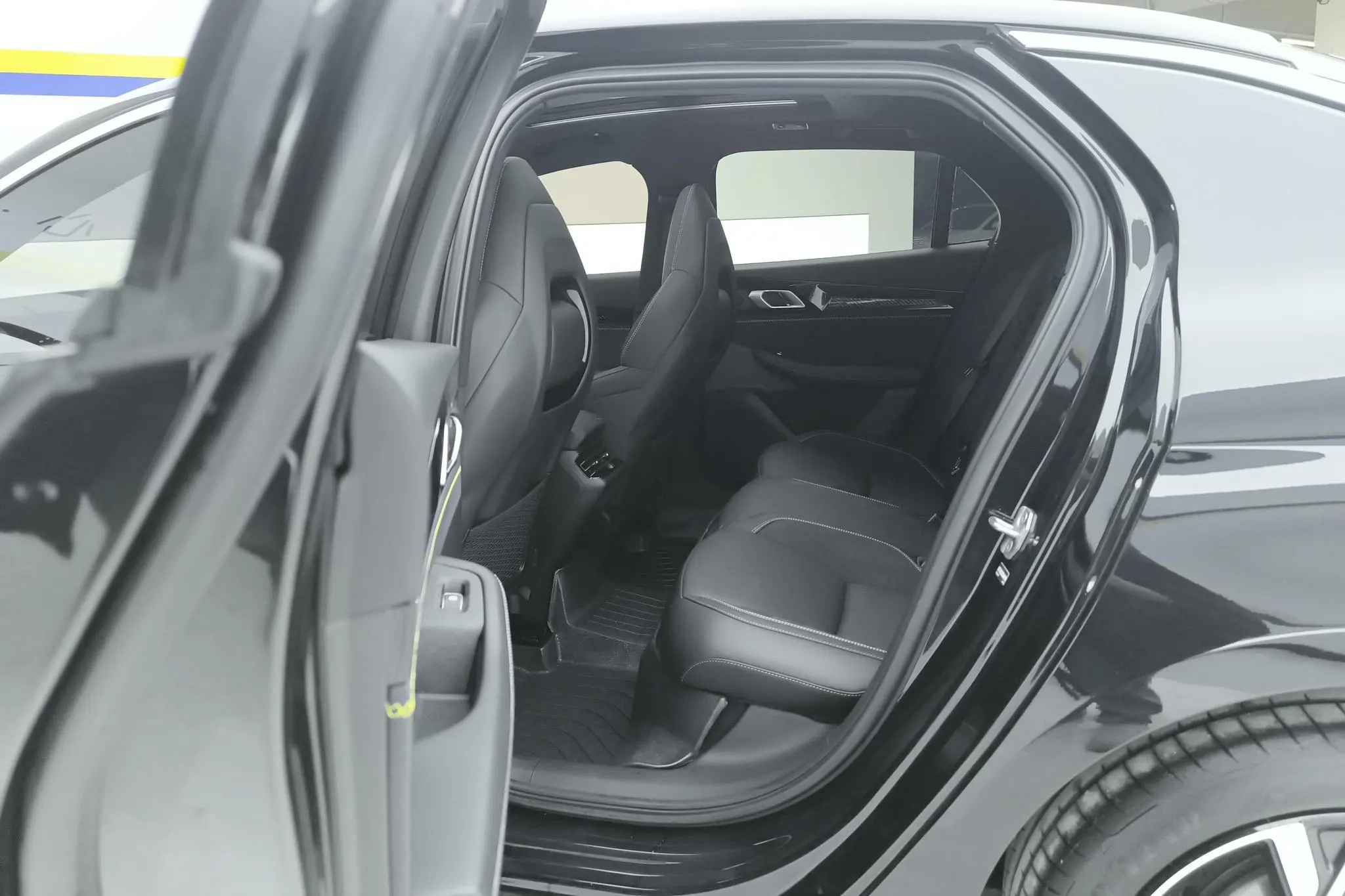 LYNK & CO Lynk 03 1.5TD DCT Jin Pro