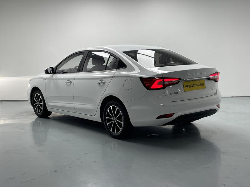 Roewe Roewe i5 2020