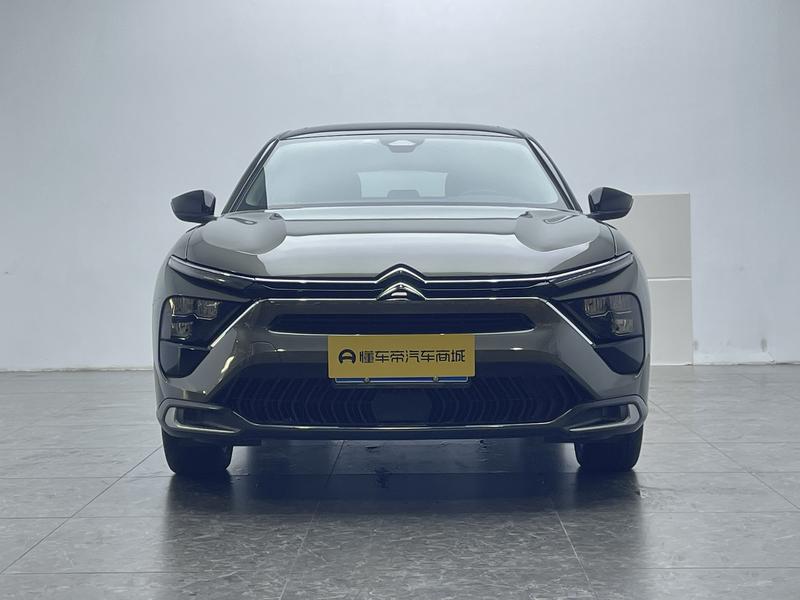 Citroen Versailles C5 X 2021
