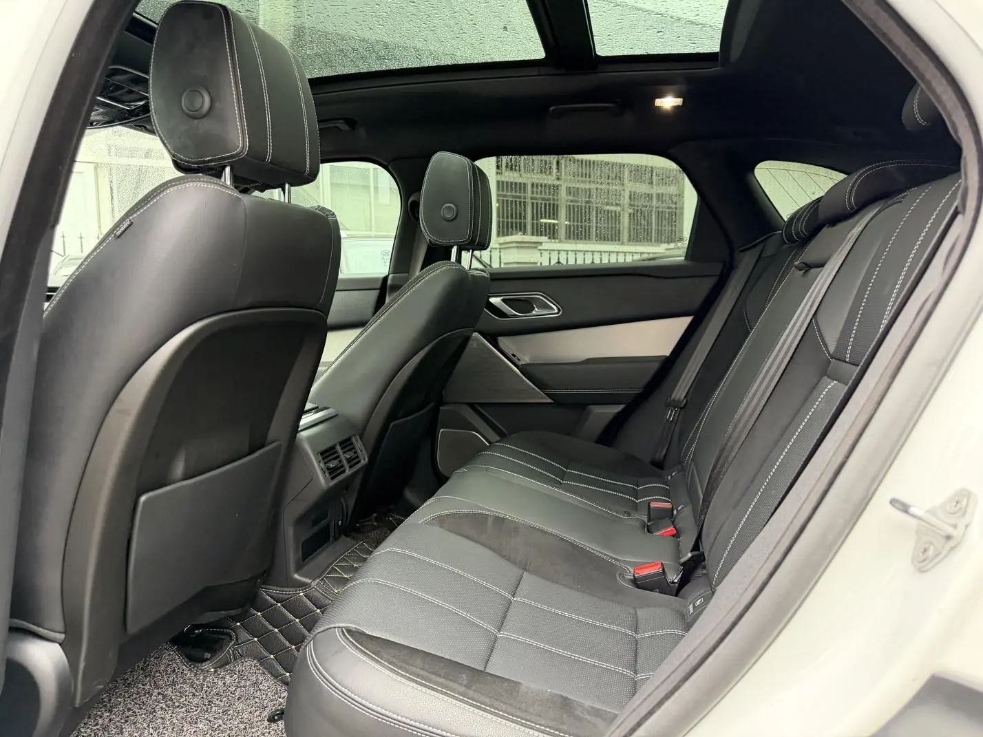 Land Rover Range Rover Star Pulse P380 R-DYNAMIC SE