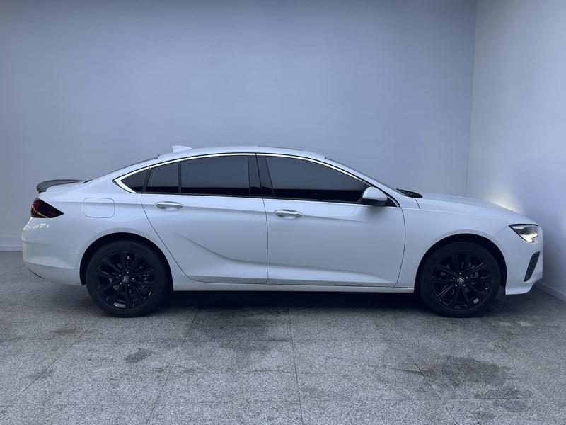 Buick Regal 2024