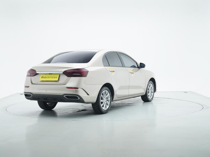 Geely Emgrand 2021