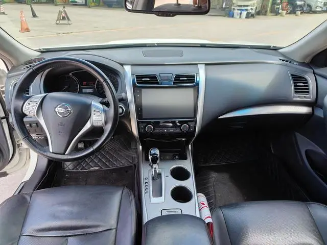 Nissan Teana 2.0 L XL Smart Edition
