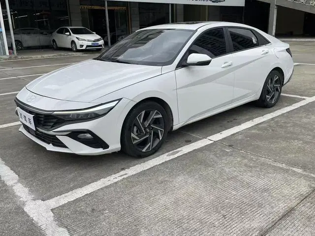 Hyundai Elantra 1.5L CVT GLX Elite Edition