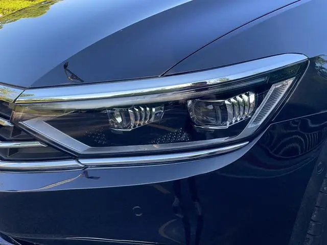 Volkswagen Magotan 380TSI DSG Luxury