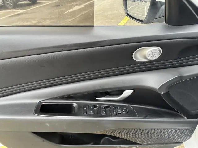 Hyundai Elantra 1.5L CVT GLX Elite Edition