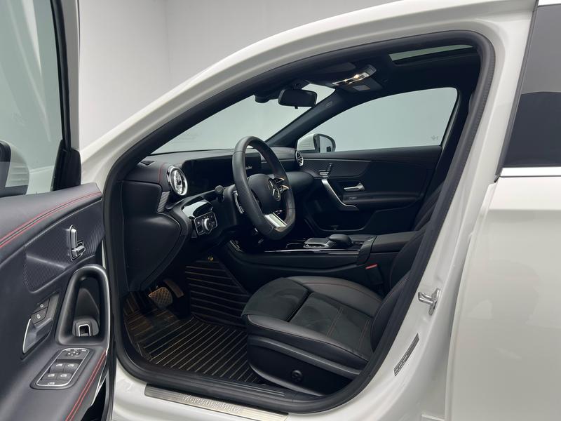 Mercedes-Benz Mercedes Benz A-Class 2023