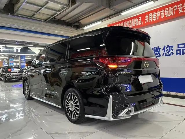 GAC Trumpchi M8 Master Series 390T four-seater Royal Edition