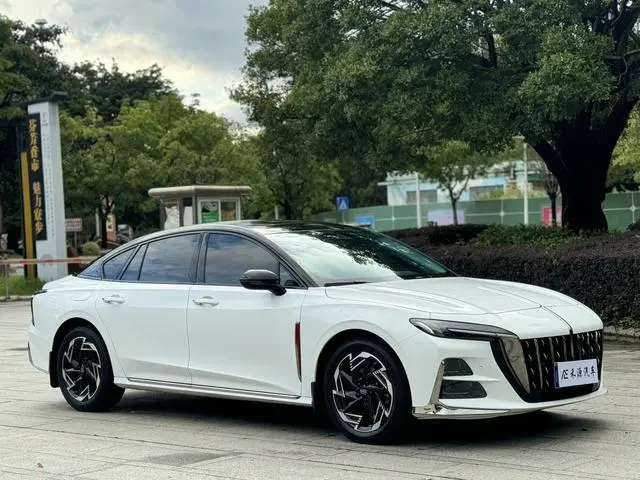Hongqi Hongqi H6 2.0T Zhiyi Edition