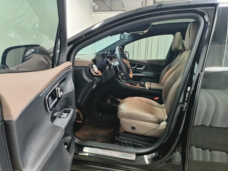 Mercedes-Benz Mercedes EQE SUV 2024